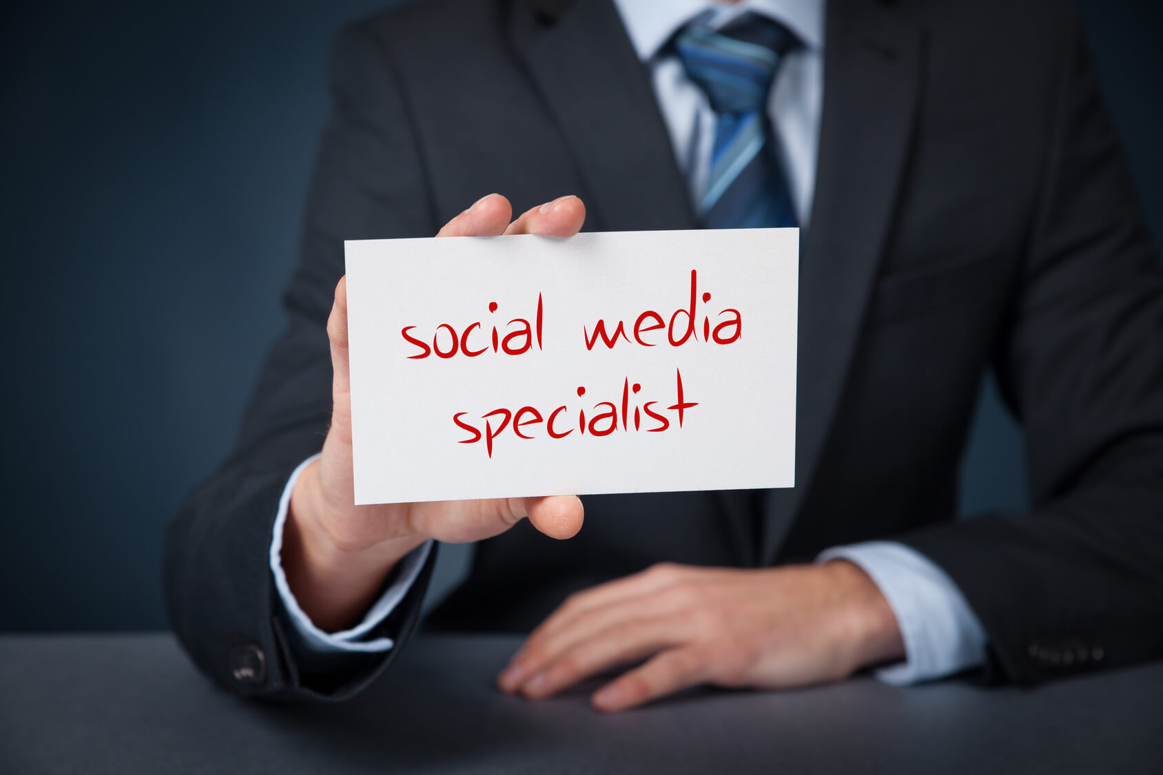 5 Ways to Grow Your Social Media Without a Specialist