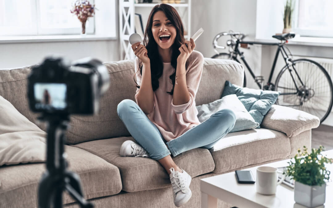 10 Powerful Reasons to Partner With a Social Media Influencer